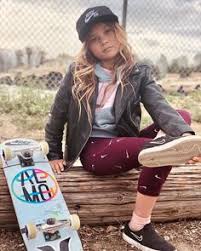 Arctic punch air jordan 1 low. 30 Sky I Ja Ideas In 2021 Deskorolka Jazda Na Deskorolce Nike Stefan Janoski