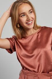 Top de satén y punto, rosa antiguo