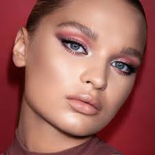 Shop natasha denona's mark your liquid lips matte at sephora. Natasha Denona I Need A Nude Holiday 2020 Collection Featuring Mini Zendo Eyeshadow Palette Musings Of A Muse