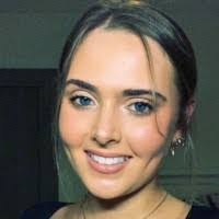 Jessica Crilly's Instagram, Twitter & Facebook