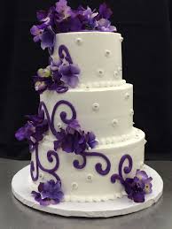 Wedding Cake Buttercream Bold Scrolls Purple Dregees Cake By Stephanie Dillon Ls1 Hy Ve Silver Wedding Cake Cakes By Stephanie Purple And Silver Wedding