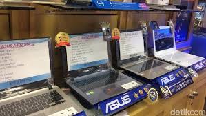Hal ini karena laptop selalu dapat dindalkan terutama karena. Pedagang Khawatir Harga Laptop Naik Lagi Karena Dolar As
