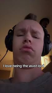 Aiden 8992 Flexing Rust