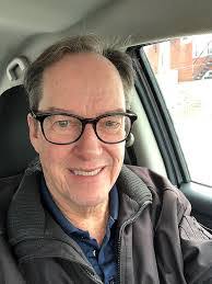 Barbara Snelling's Instagram, Twitter & Facebook