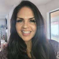 Theresa Downs's Instagram, Twitter & Facebook