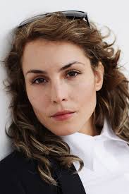 Rouge a levre rouge marron. Noomi Rapace Actrice Brune Yeux Marrons Rouge A Levres Rouge Lunettes De Soleil Fond D Ecran Hd Wallpaperbetter