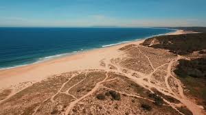 Alfarim is a neighborhood in portugal. Praia De Alfarim Sesimbra Youtube