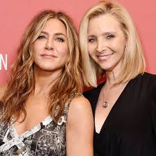 Friends the reunion on hbo max includes plenty of guest appearances, including a duet between lady gaga and lisa kudrow to the classic tune smelly cat. Jennifer Aniston Shared A Sweet Birthday Message For Lisa Kudrow