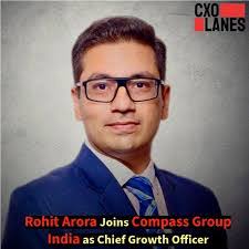 Amit Bose's Instagram, Twitter & Facebook