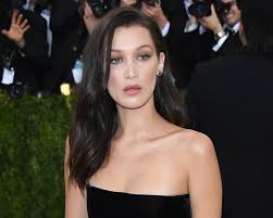Early on in life, bella decided to color her hair brown from her naturally blonde hair to showcase her differences with her sister. Bella Hadid How To Get Bella Hadid S Hair Colour My Hairdresser Online