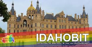 Idahobit 2021 will take place on 17 may 2021. Schwerin Idahobit Schweriner Schloss Erstrahlt In Regenbogenfarben