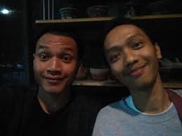 BAB IV PERSONAL BRANDING PENGGEMAR MUSIK GRUNGE BAND NIRVAVA DI KOTA  SALATIGA 4.1 Nirvana Nirvana adalah band rock Amerika yang