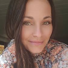 Has anyone else noticed a vague skunk smell? I live