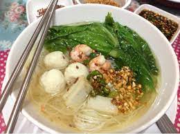 Pasti memikat selera anda sekeluarga. Mee Hoon Sup Chinese Style