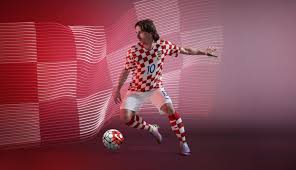 Lo stemma della repubblica di croazia è lo stemma storico croato fatto in forma dello scudo. Maglia Croazia Europei 2016 Gli Scacchi Secondo Nike Photo