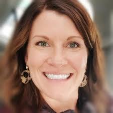 Colette Schroeder's Instagram, Twitter & Facebook