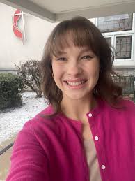 Who's coming out for cool cars and ice cream?