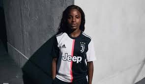 The effect mirrors the way in which the most creative players make bold moves on the field to change the flow of the game. Juventus Unveil 2019 20 Home Kit Juventus