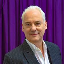 1️⃣2️⃣3️⃣4️⃣ was released today in 1981! 🎸🎸😎 Here is Ronnie with Bo  Diddley at the Ritz, NYC, performing the killer track 'Outlaws'🎸❤