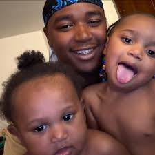 Why does MyRise mode close the app?