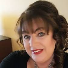 Dolly Mosher's Instagram, Twitter & Facebook