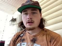 We're back this week with Emma Kate and Elite player Luke Moses!  #onefamilyonegoal