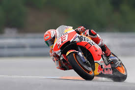 Marc marquez (repsol honda) +6,136 detik 3. Motogp Marc Marquez Dominates Splashes To Pole Position At Brno Johann Zarco And Jack Miller On Front Row Roadracing World Magazine Motorcycle Riding Racing Tech News