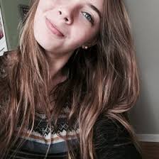 Emily Slayton's Instagram, Twitter & Facebook