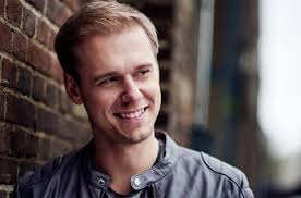 ван бюрен армин This Is What It Feels Like Armin Van Buuren Predstavil Novyj Trek Heading Up High Video Armin Van Byuren Pevcy Muzyka