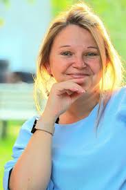 Bonjour à toutes et tous Live créatif Christine Cabello La Tortue Scrap ,  démonstratrice indépendante Stampin'up . Passionnée par le scrapbooking ,  la carterie et tout ce qui se rapporte à la