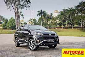 Get updates on promotions compare car models calculate payments and book a test drive. 2019 Toyota Rush 1 5s Review For Many Road Trips To Come