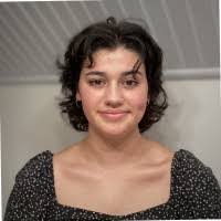 Julie Ellsworth's Instagram, Twitter & Facebook