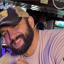 Daniel Artigue's Instagram, Twitter & Facebook