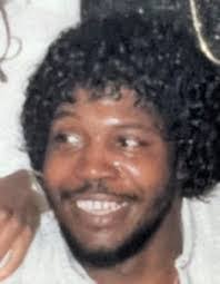 Essie Ford's Instagram, Twitter & Facebook