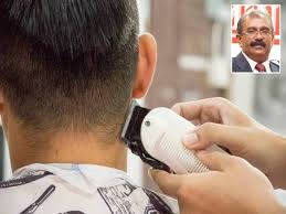 Momen potong rambut sangat ditentukan. Pengusaha Kedai Gunting Rambut Terhimpit