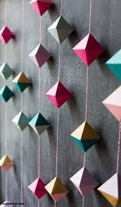 We have featured in the collection below crafts form paper wall art to diy paper lamps, flower curtains, chandeliers, cool gift rapping ideas and. 40 Diy Room Decor Ideas With Paper Diy Paper Crafts For Home Decor Cradiori