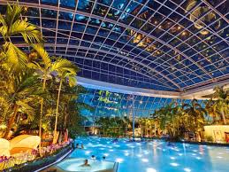 Therme erding is the second largest thermal bath complex in europe (after therme bucharest) at 185,000 square metres (46 acres). Willkommen Im Paradies Therme Euskirchen