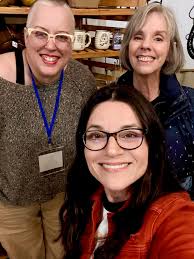 Met Rebecca @gravesco in real life at the Fiber Expo and somehow it felt  like a reunion instead of a first meeting. 💜 Fiber, friendship, and a  whole lot of witchy joy