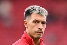 Bailey set to sign new Villa deal