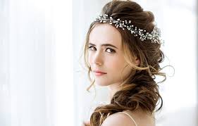 Was die frisuren der 20er in etwa auszeichnet weißt du jetzt. Brautfrisuren Unsere Top 10 Fur Jeden Hochzeitslook Growingfamilies
