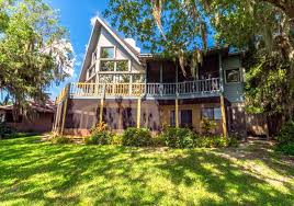 Some of these homes are hot homes, meaning. 10 Luxurious Lake Houses For Less Than 300 000 Cbs News