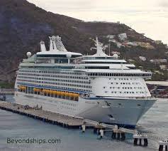 Actual cabin decor, details and layout may vary by stateroom category and type. Adeventure Of The Seas Deck Plan