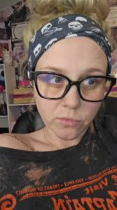 Stephanie Specht's Instagram, Twitter & Facebook