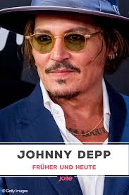 He has been nominated for ten golden globe awards. Johnny Depp Fruher Heute So Hat Sich Der Star Uber Die Jahre Verandert Johnny Depp Star Wars Schauspieler