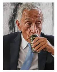 Radio FamaStar (@FamaStar)