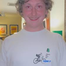 TONIGHT IN HOUSTON @the_end_houston DOORS AT 7😻 COME SNAG I SHIRT TONIGHT,  I MADE THEM MYSELF🧚‍♂️ (u really want to get an eli josef x doshin the  giant shirt🧘) photos by the