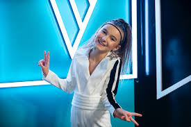 Tym występem poruszyła publiczność i wywalczyła awans do finałowej. The Voice Kids 4 We Know The Winner Of The Program Who Is Sara Egwu James