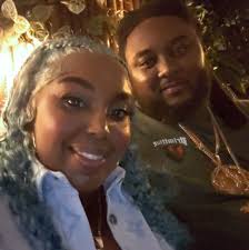 Frosty's Christmas Bar 🎅 📍 Chicago, IL 4 Bars + 3 Levels + 2 Dance  Floors🕺🏾 © : @lanae Floyd