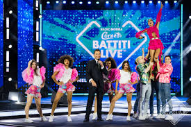 Questa la lista dei protagonisti coinvolti e resi noti fino a questo momento, tra grandi protagonisti dell'ultima edizione di amici, re e regine dell'estate che più volte hanno partecipato all'evento ma anche alcuni super big come i maneskin, reduci dal successo all'eurovision: Radio Norba Cornetto Battiti Live Su Italia1 Record Di Ascolti Per La Prima Serata Radio Norba