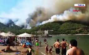 Dacă reprezentaţi o instituţie media sau o companie şi doriţi un acord pentru republicarea articolelor noastre, va rugăm să ne trimiteţi un mail pe adresa abonamente@news.ro. Y8y1cobhmgwvnm